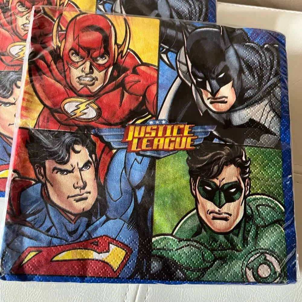 NWT DC Justice League Superhero Napkins, 4 Packs